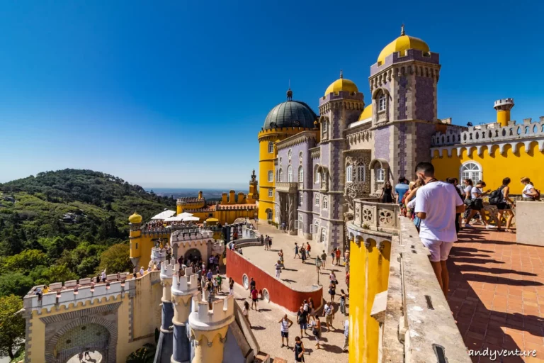 佩納宮(Pena Palace)－辛特拉山上的奇幻古堡，葡萄牙七大奇蹟｜Sintra｜葡萄牙租車