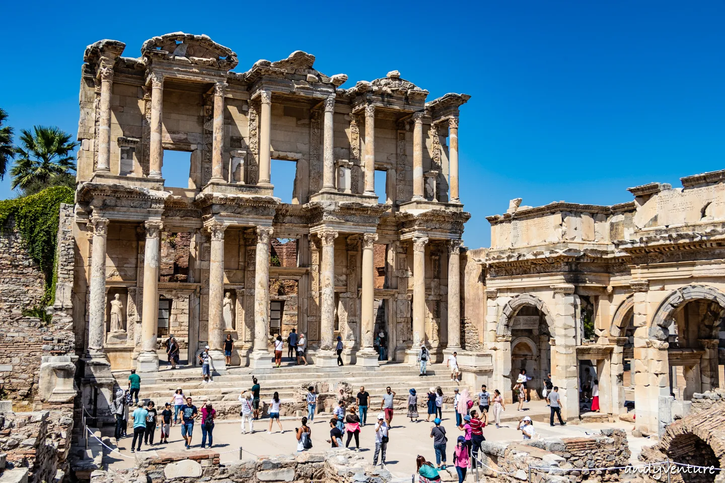 以弗所(艾菲索斯)－輝煌的羅馬帝國古城，15大遺址和參觀路線｜Ephesus｜土耳其租車旅遊