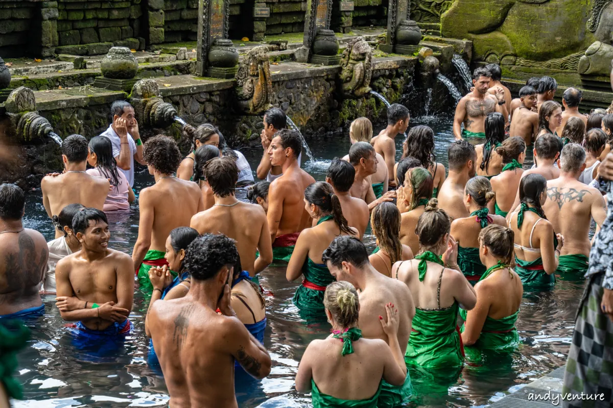 聖泉寺(Pura Tirta Empul)－峇里島五大聖廟之一，聖泉浴流程介紹｜峇里島包車自由行