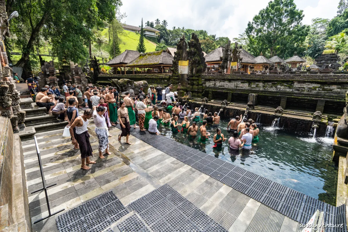 聖泉寺(Pura Tirta Empul)－峇里島五大聖廟之一，聖泉浴流程介紹｜峇里島包車自由行