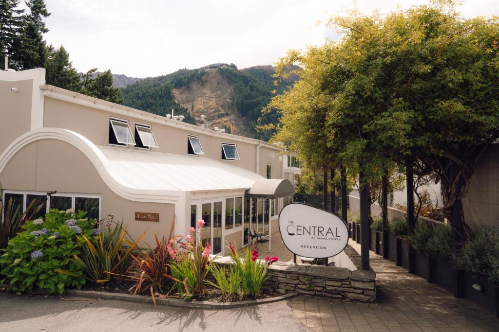 皇后鎮住宿推薦-皇后鎮中央飯店 皇后鎮住宿推薦-皇后鎮中央飯店