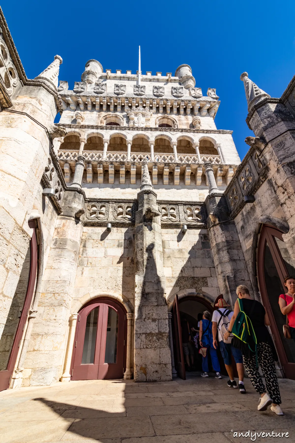 貝倫塔(Belém Tower)－大航海時代的港口守護者，景點門票資訊｜里斯本｜葡萄牙租車