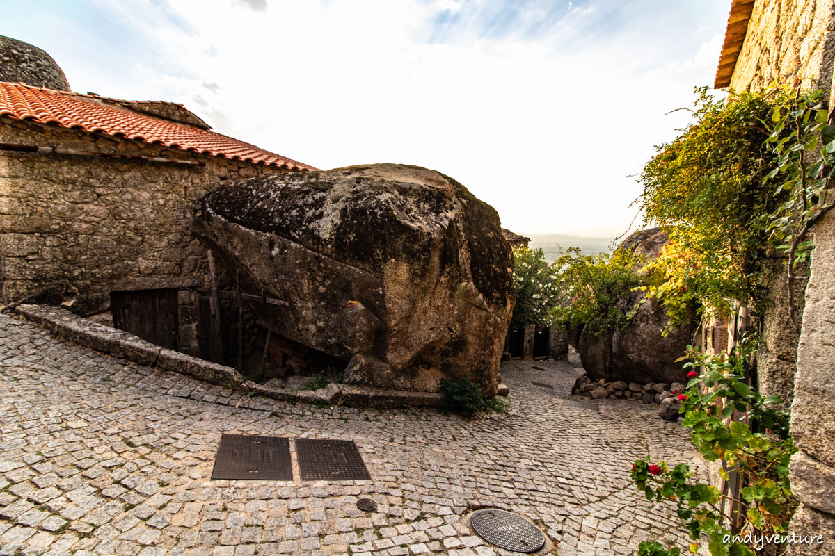 蒙桑托－遺落邊境的巨石山城，村莊到古堡路線｜Monsanto｜葡萄牙租車