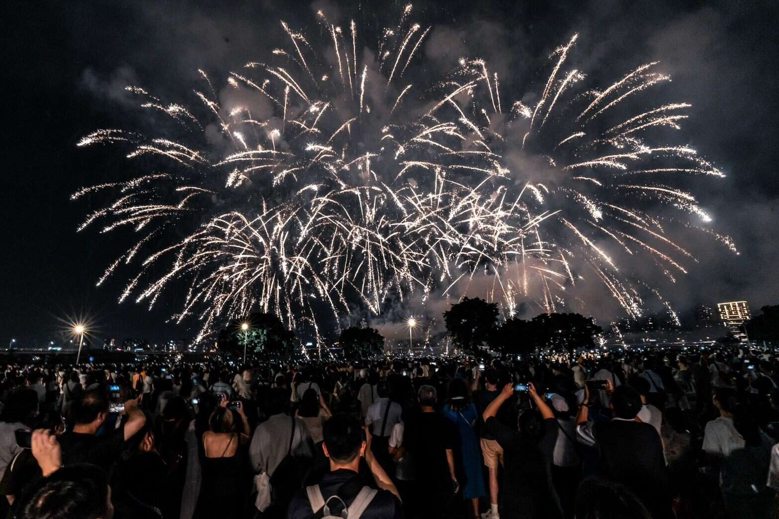 大稻埕情人節煙火 大稻埕情人節煙火