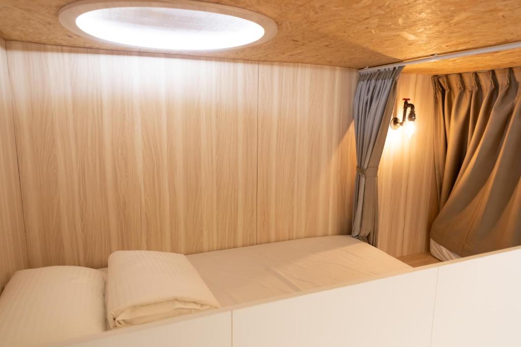 小琉球住宿推薦-輕旅泡泡池畔背包客房