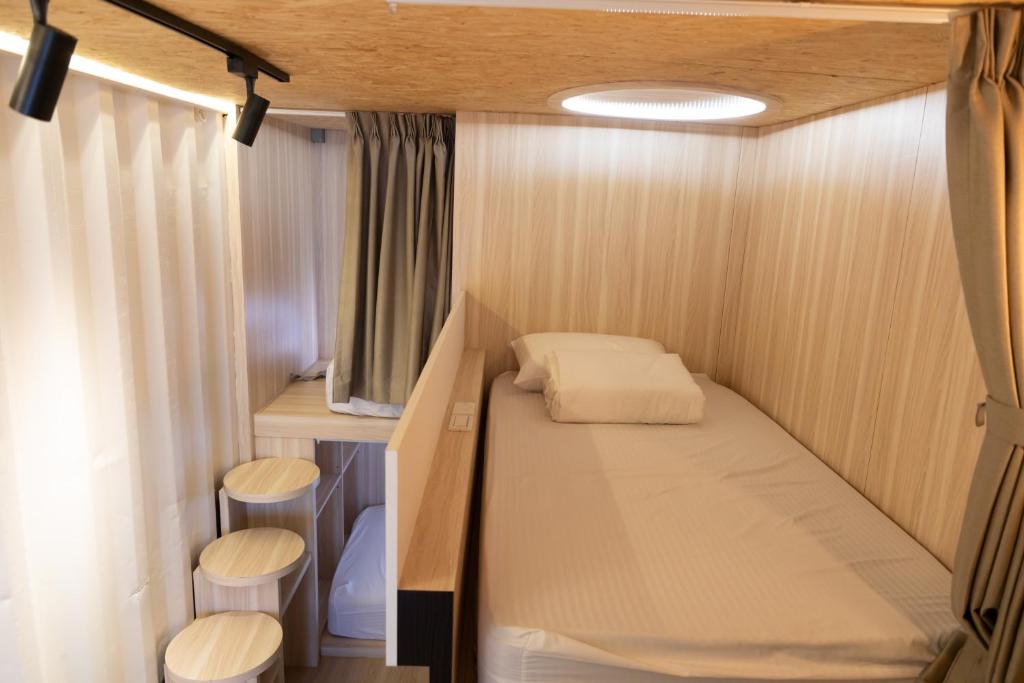 小琉球住宿推薦-輕旅泡泡池畔背包客房