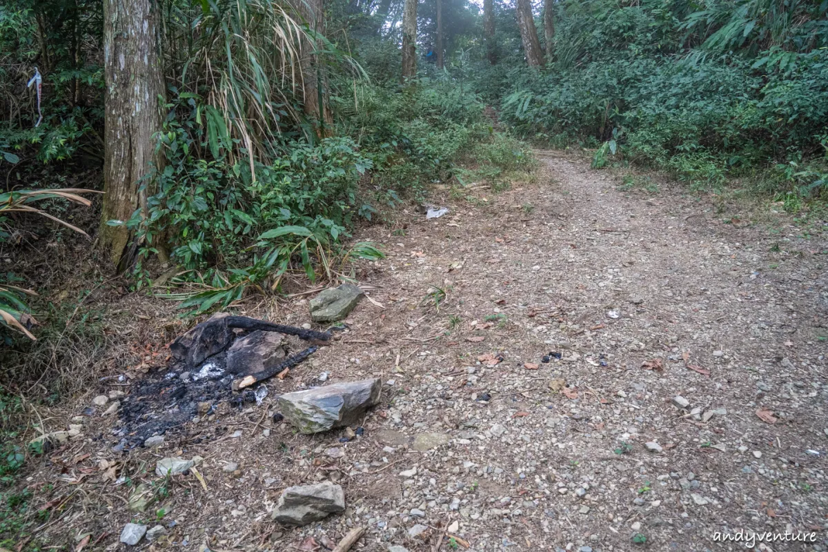 西巒大山－登山路線攻略，單攻百岳的極致，挑戰一天爬三座101的高度