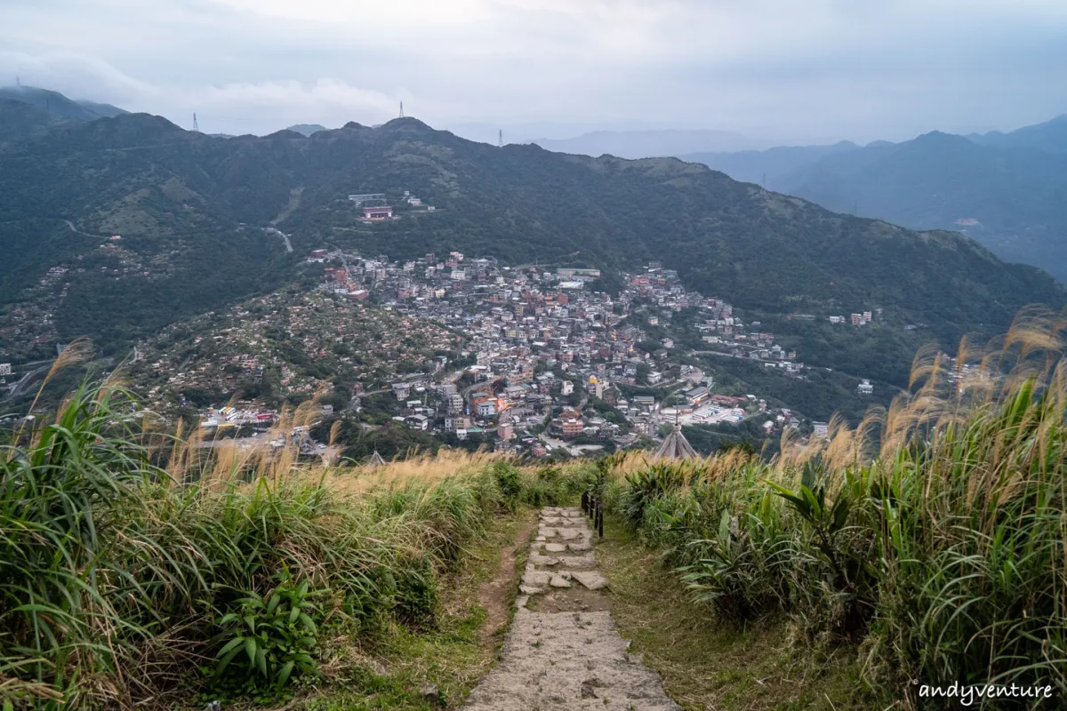 基隆山(雞籠山)－路線攻略，九份山城夜景最佳拍攝地點