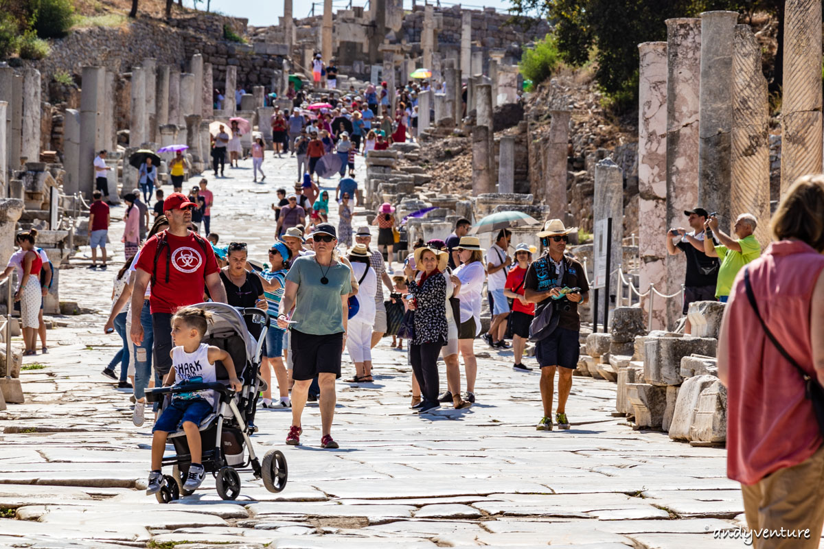 以弗所Ephesus－輝煌的羅馬古都遺址｜Izmir｜土耳其租車旅遊