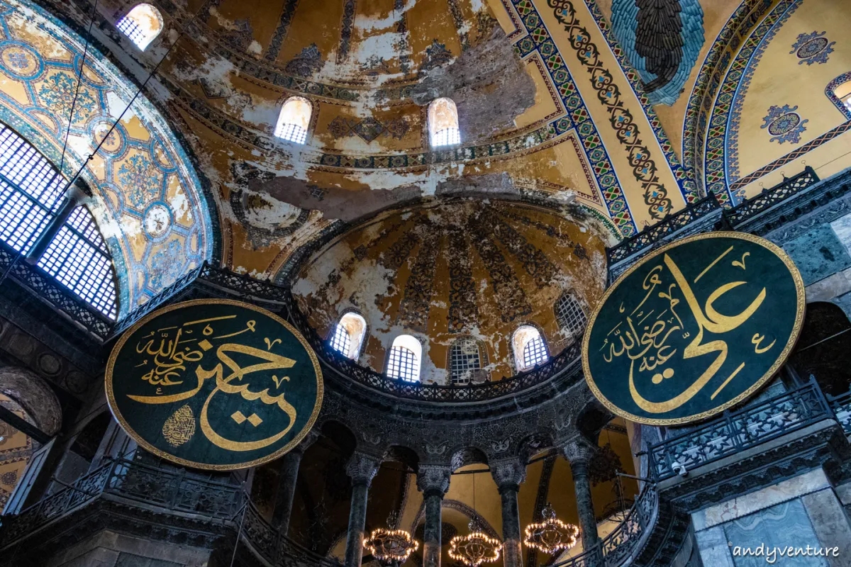 聖索菲亞大教堂(Hagia Sophia)－融合伊斯蘭教與基督教的古老教堂｜伊斯坦堡Istanbul｜土耳其租車旅遊